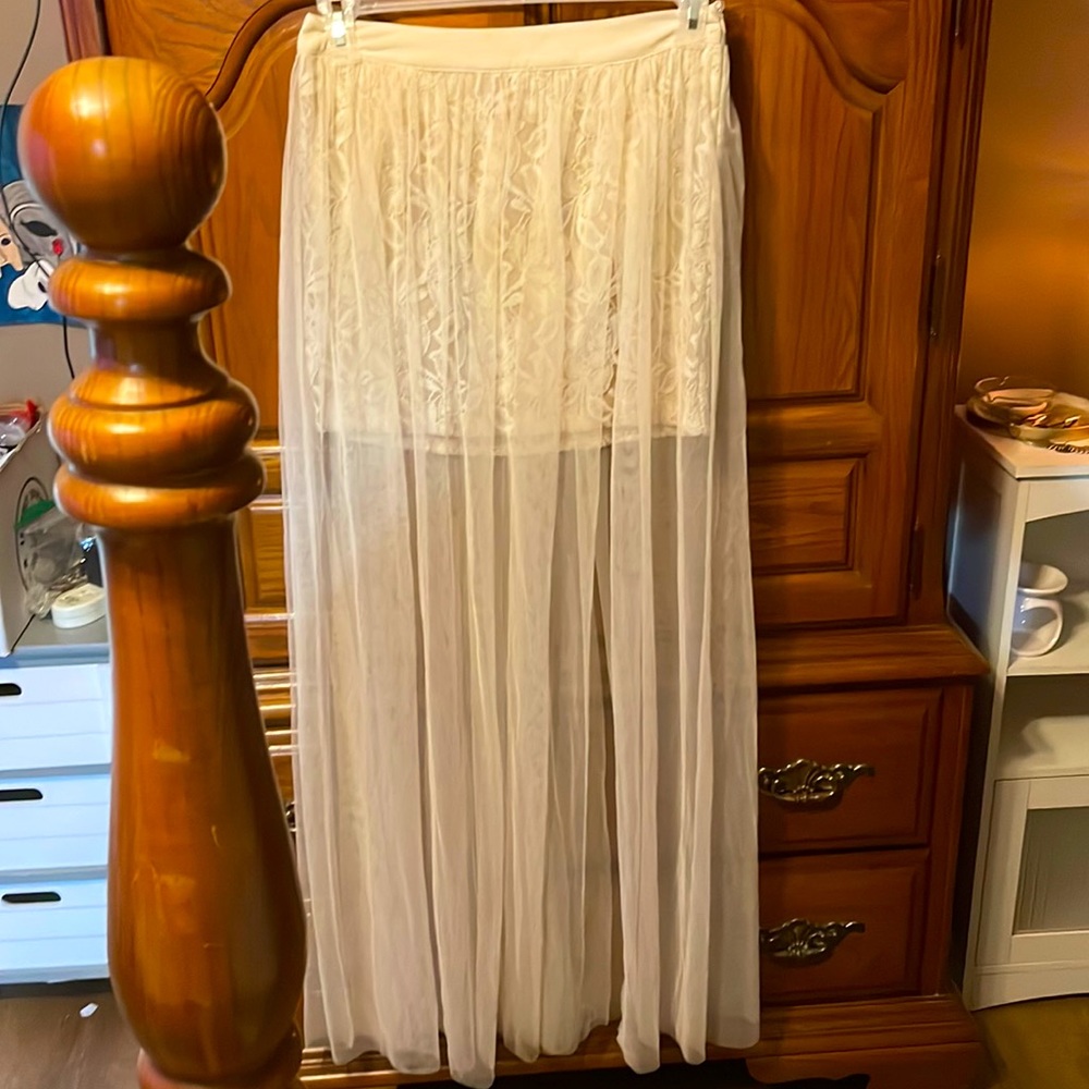Ark and Co. Tan Lace Skirt
